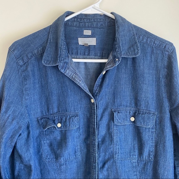 LOFT The Softened Shirt Chambray Jean L - Picture 5 of 9